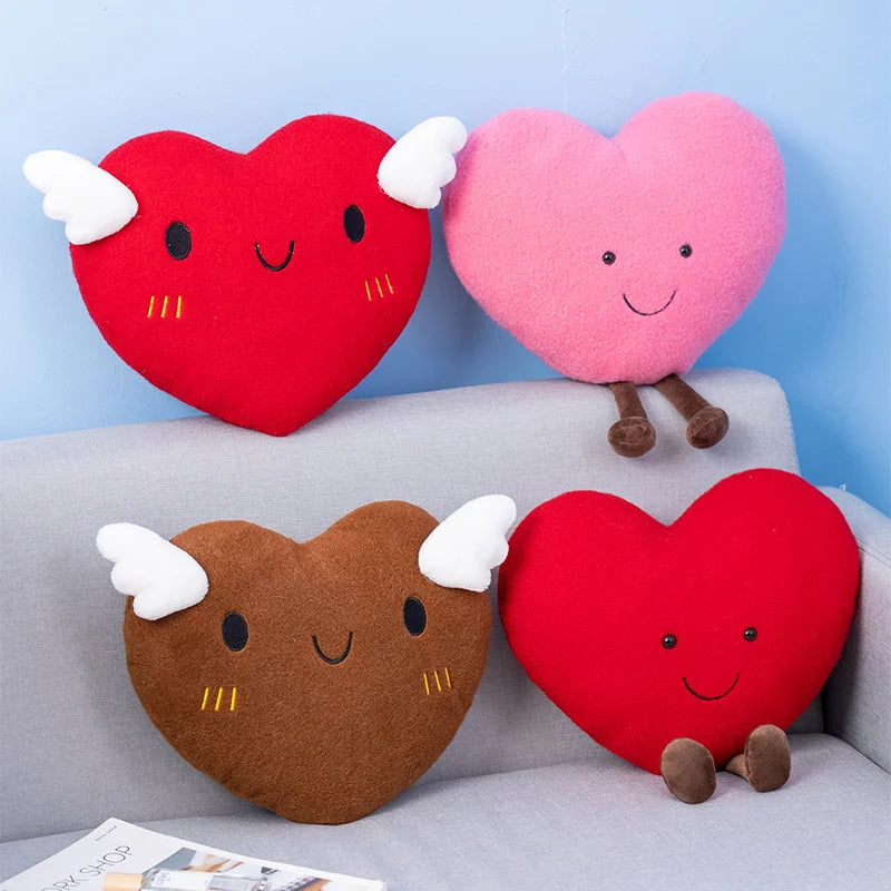 Coussin peluche en forme de coeur